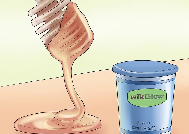 꿀과 요구르트를 섞어서 검버섯에 발라주기