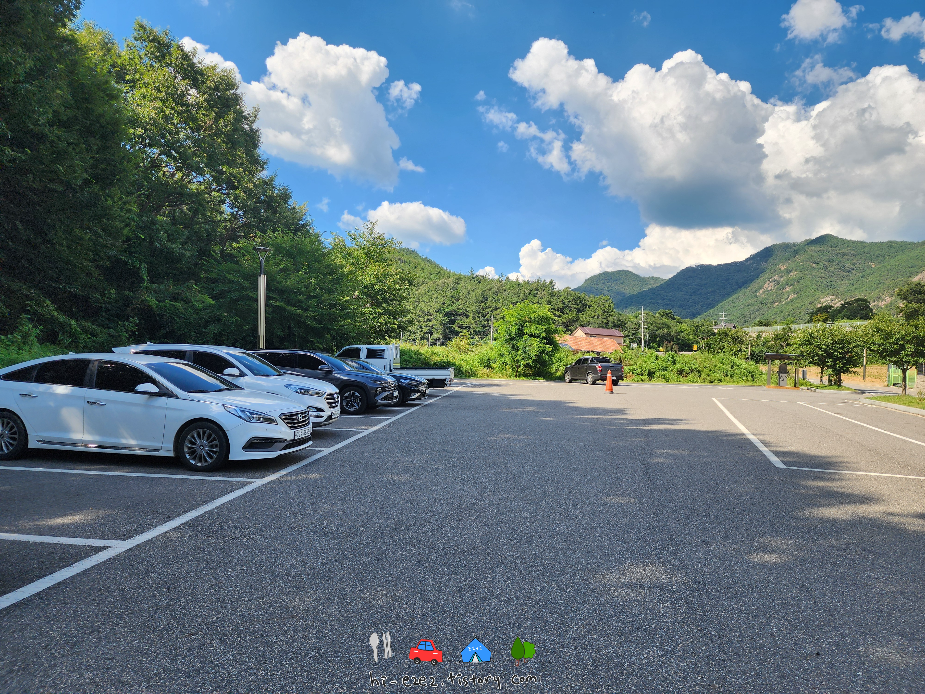 영동 월류봉 주차장