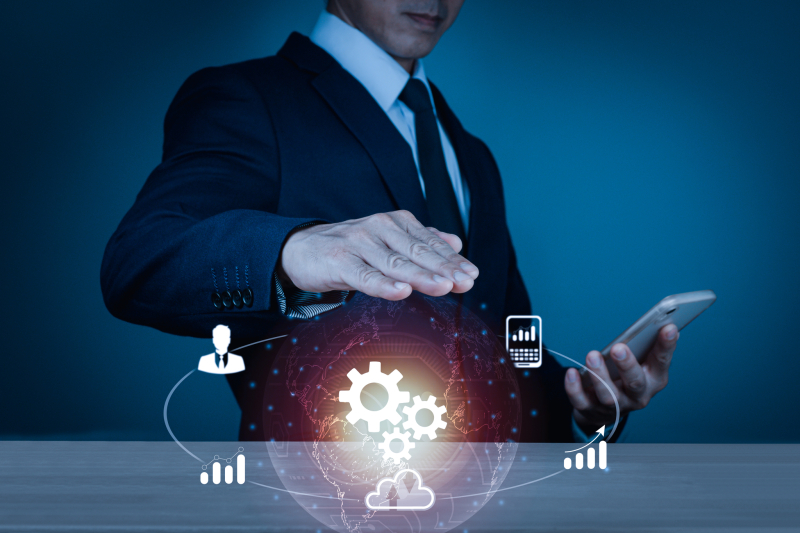 증권업계 WTS(웹트레이팅시스템) 경쟁이 치열해지면서 HTS(홈트레이딩시스템)의 향배에 관심이 쏠린다. 증권 거래 시 편리함을 중요하게 생각하는 투자자들이 증가하면서 증권사들이 WTS를 활용해 투자자들의 니즈를 충족시키는 모양새다.