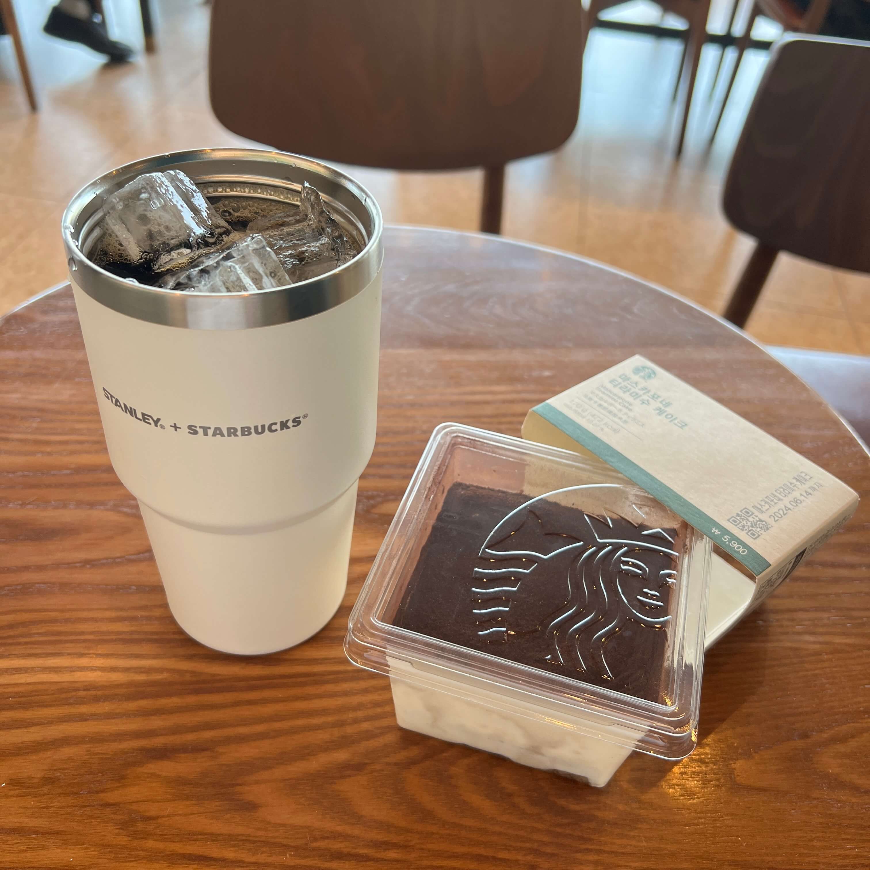 마스카포네 티라미수