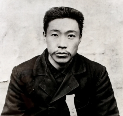 남산 봉수대의 안중근 의사 동상 – 독립운동의 정신과 애국심