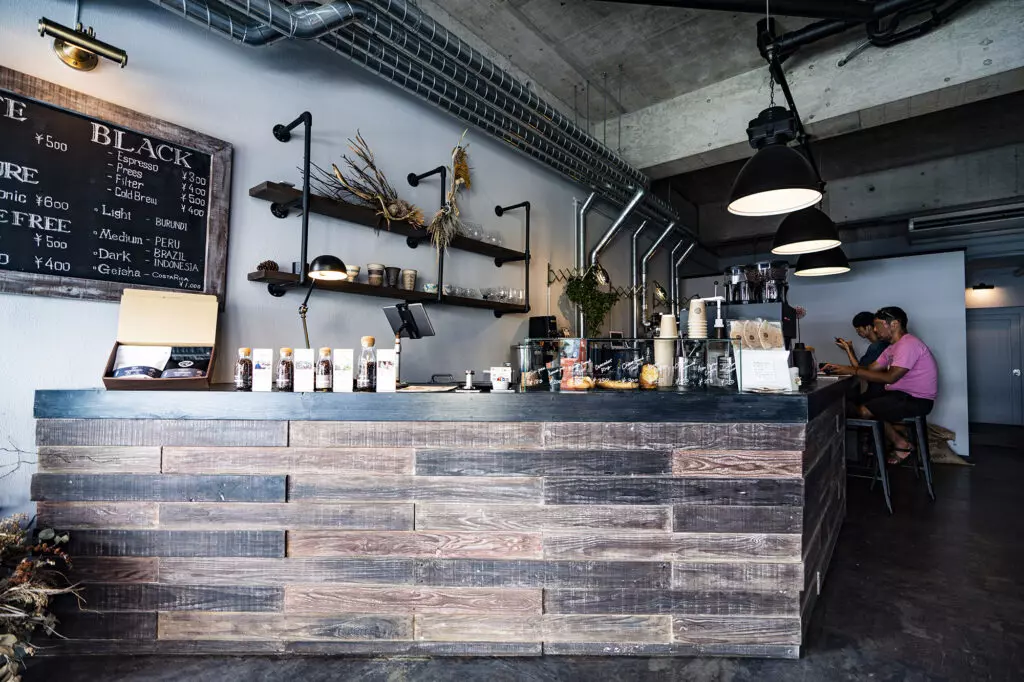 오키나와카페-rokkan-coffee-creators