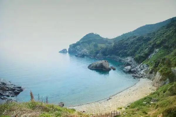 매물도 몽돌해수욕장
