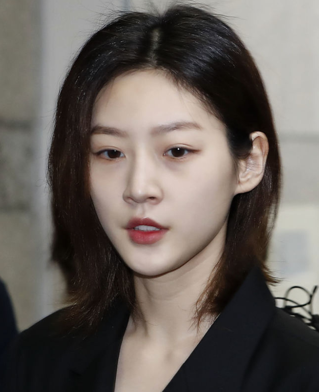 김수현 다음주 입장발표에 가세연 '초강력 사진3장과 동영상 공개' 경고