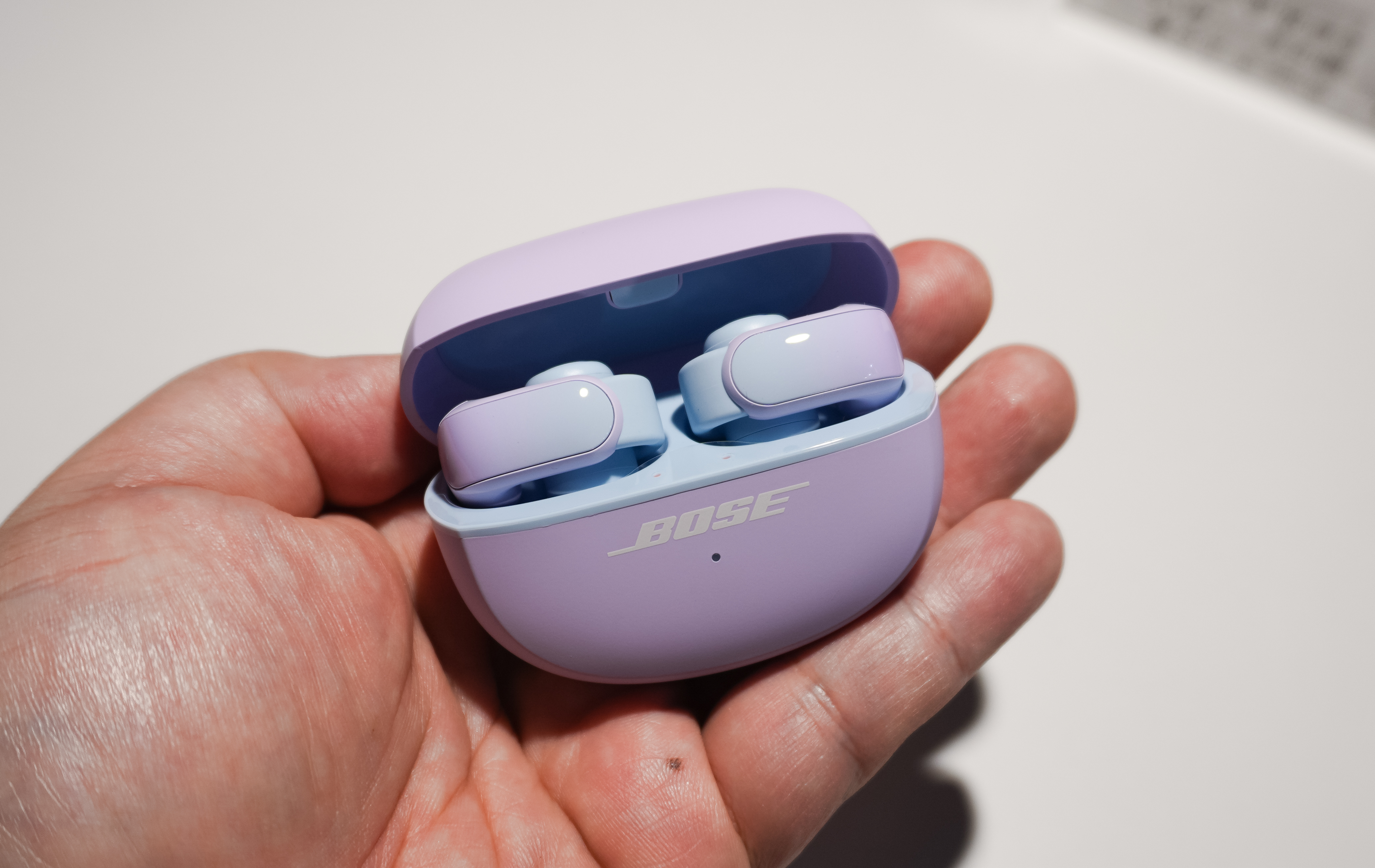 BOSE ULTRA OPEN EARBUDS 본체