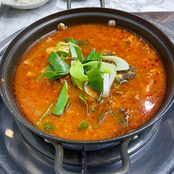 가격파괴 Why 불로회덕팝 회덮밥 매운탕 가자미구이