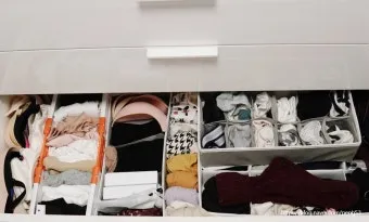 집안 서랍 정리 트레이 파티션 라벨 사용빈도별 배치 노하우_9