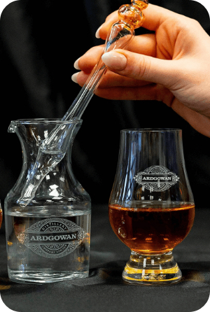 위스키 앤 워터(Whisky and Water)