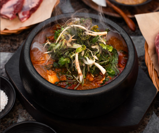 오늘N 퇴근후N 스테이크목살 오겹살 고추장육회 애호박찌개 용산 용리단길 남도돼지촌