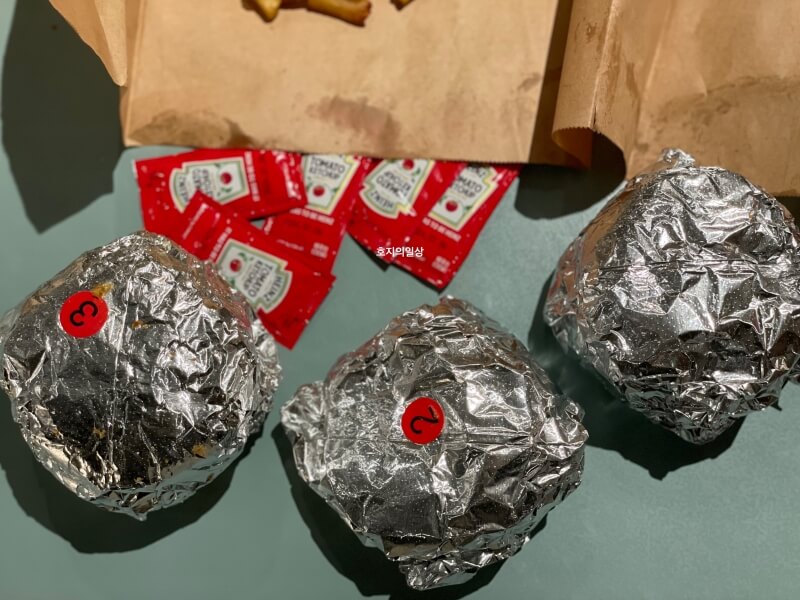 여의도 맛집 파이브가이즈 더현대서울-버거 포장