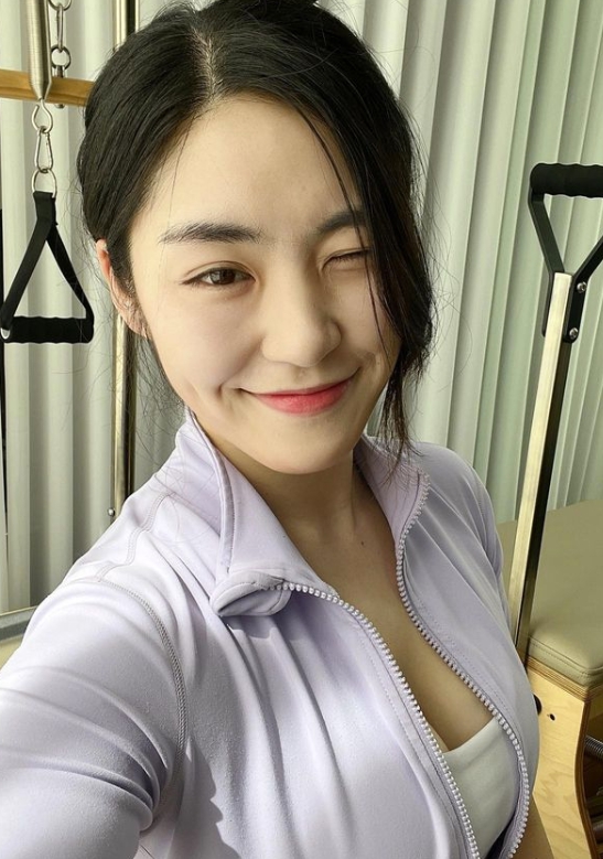 유튜브 킬링타임 윤과장 비밀의 화원 배우 류비 몸매 노출 인스타 나이 프로필 학력