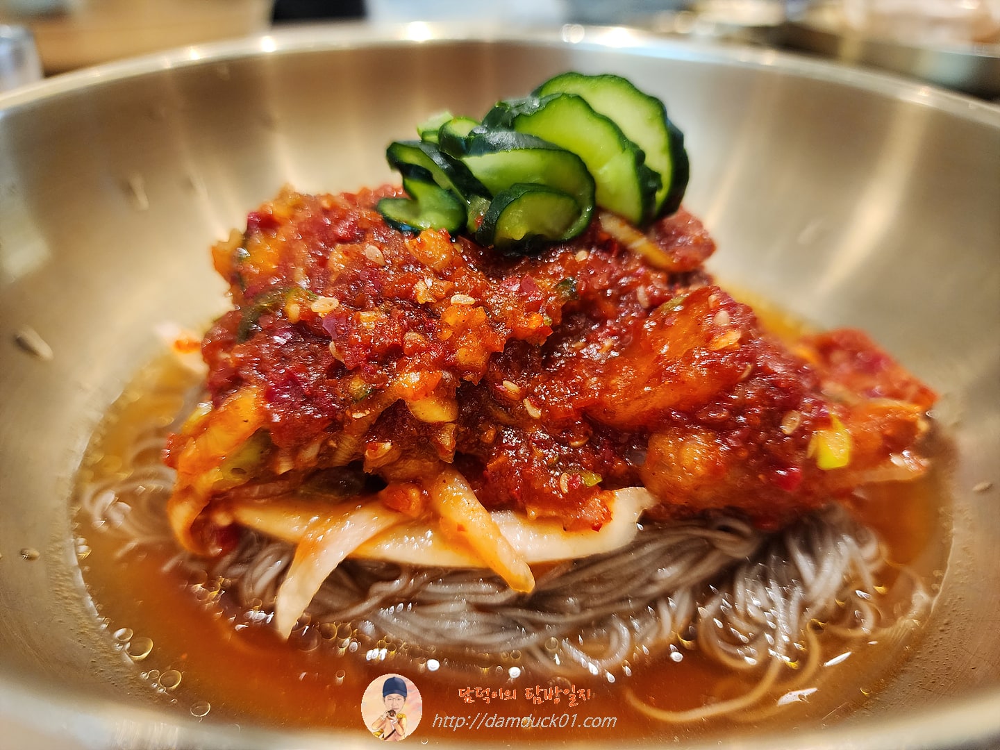 회냉면
