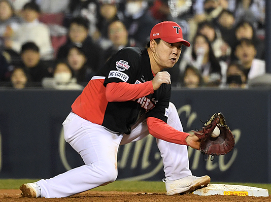 이우성 1루수