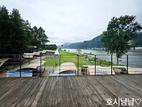 더드림핑 드림골 외부 전경