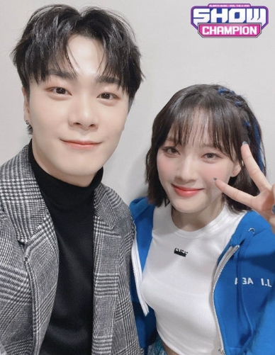 아스트로 문빈 자살 사망 아산병원 장례식장 빈소 기레기들 차은우 문수아