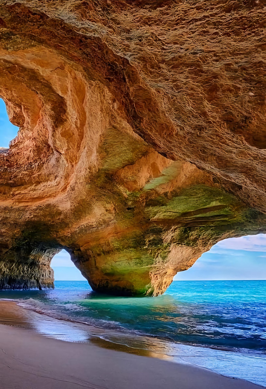 알가르브 베나길 동굴 맞춤형 가이드 투어 (종일) 예약하기