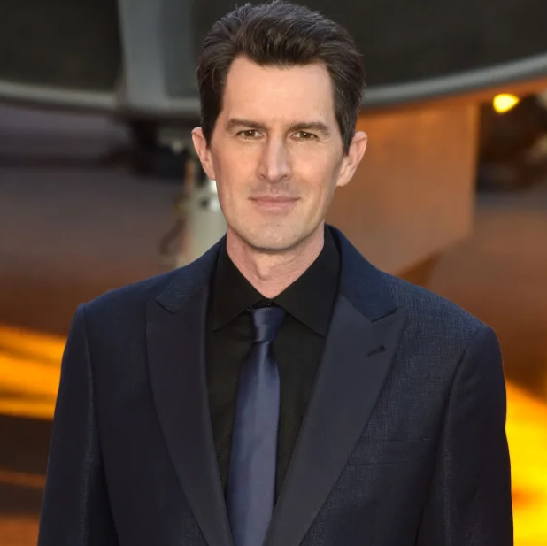 조셉 코신스키 감독