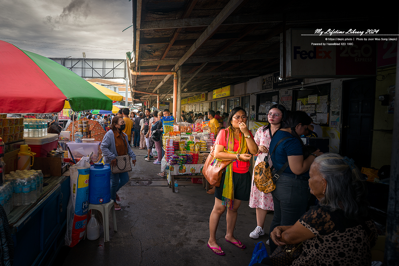 필리핀 세부 필리피노 사람들 거리 골목 시장