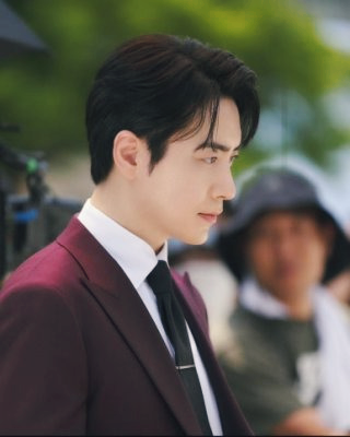 이준혁 배우 프로필 나이 결혼 자녀 장항준 왕사남 차기작 주연
