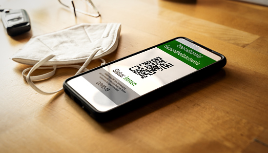 코로나QR코드와-마스크