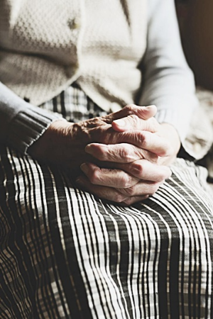 손가락관절염 치료법 및 증상-이미지