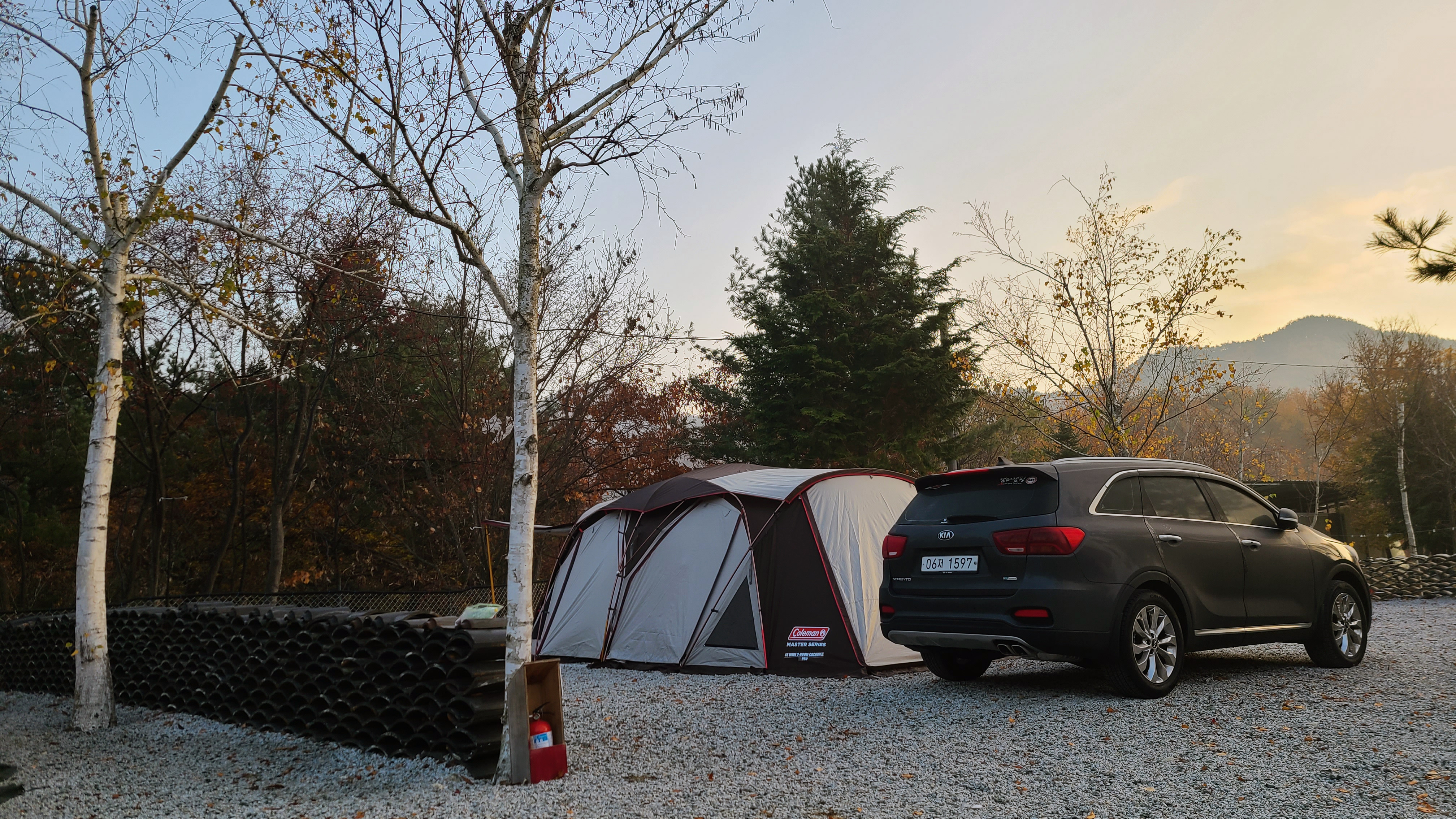 거창 '산중계곡 캠핑장'