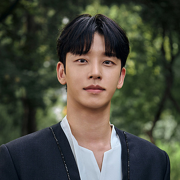 배우 설정환 프로필, &lsquo;친밀한 리플리&rsquo; 속 따뜻한 카리스마 주하늘 캐릭터