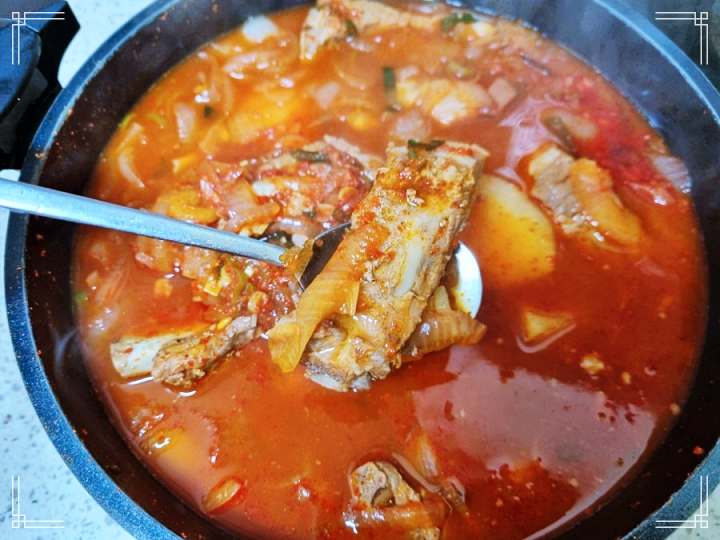 백반기행 임백천 편 매운 등갈비 전골 양푼 등갈비찜 등갈비조림 양구 맛집 소개