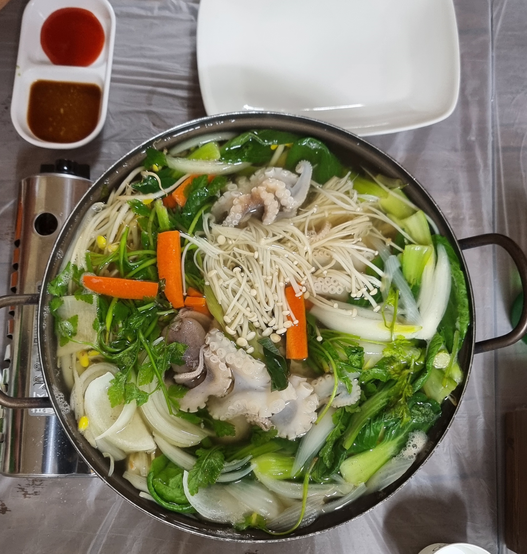 주꾸미 샤부샤부