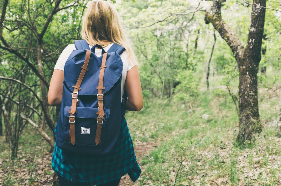 계절별 감성 도보 여행 코스 추천