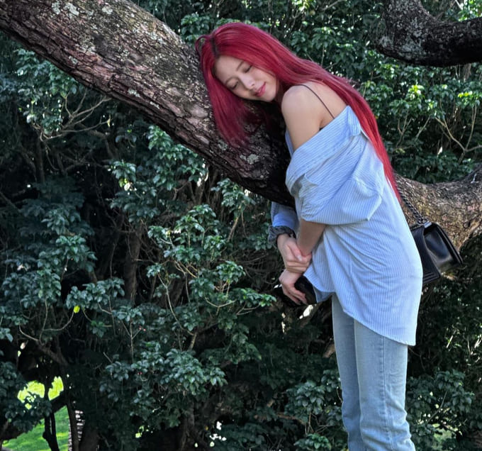 있지 유나 사복