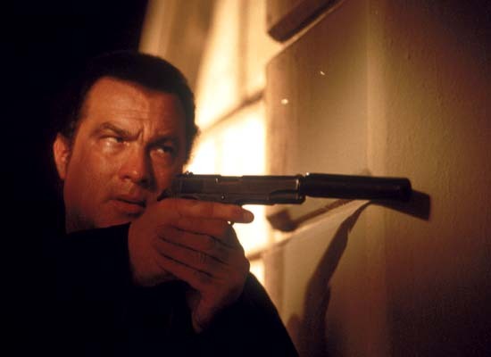 벨리 오브 비스트 액션 영화 다시보기 추천 / 줄거리 결말 후기 리뷰 스포일러