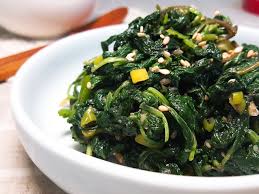 반찬의 정석 레시피로 요리한 깻잎볶음 완성 모습