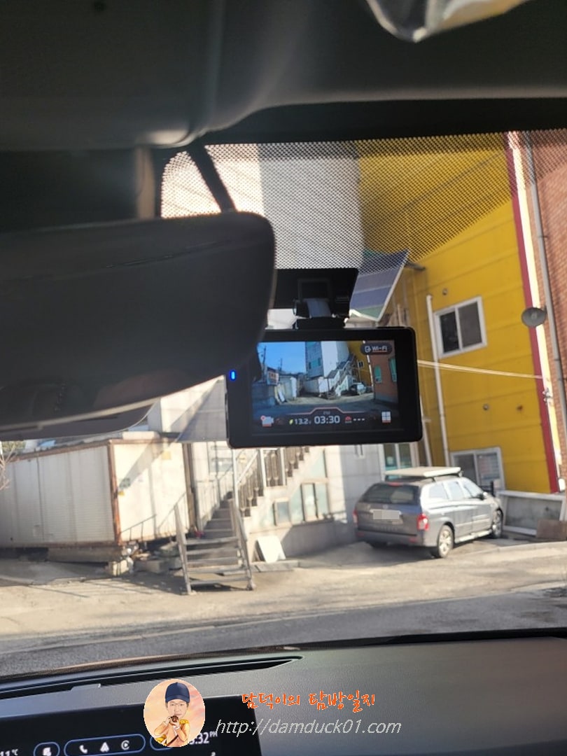 파인뷰 LXQ500 장착 모습