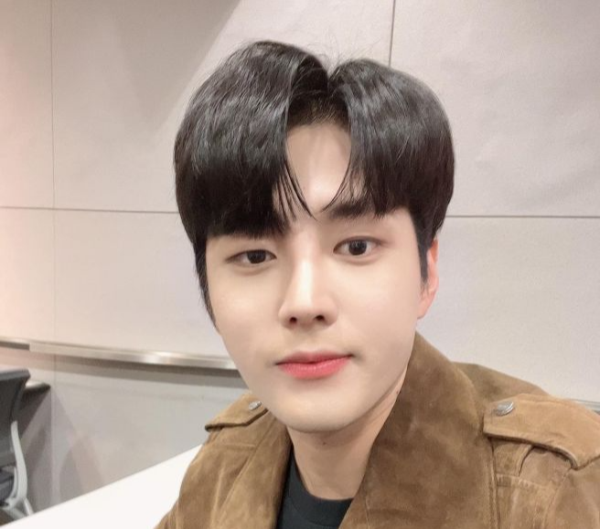 김중연 프로필