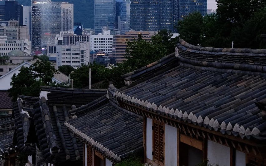 한옥 시공 비용의 요소와 기와