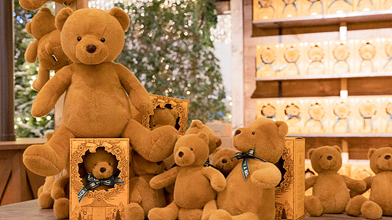 크리스마스 굿즈와 특별한 선물 아이템