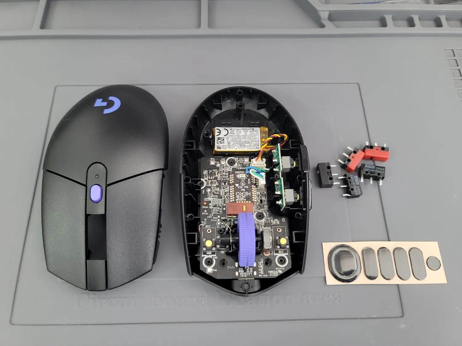 G304X 핫스왑 기판 스위치 장착 후 조립 전 클릭 밸런스 확인
