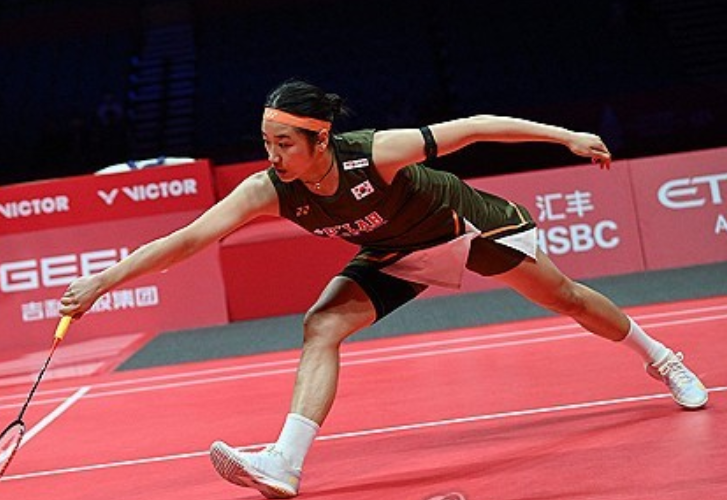 2게임: 8-0 러시, 사실상 승부를 끝내다