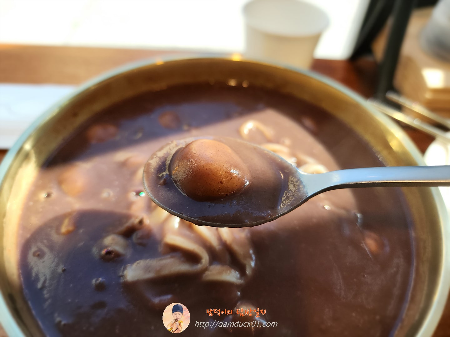 팥 칼국수