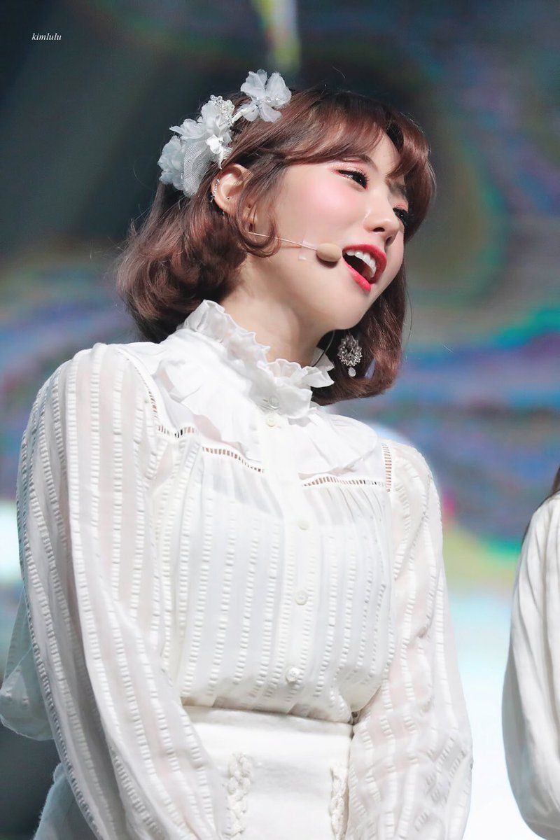 우주소녀 루다 인스타그램 사진 몸매