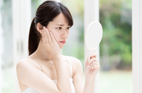 미용에 관한 것이다.