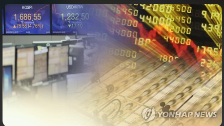 안갯속 순환매 장세에서 반도체와 조선이 이달 톱픽으로 주목받는 시장 흐름 분석
