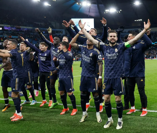 유럽 챔피언스 리그 4강진출