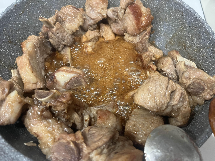 양념 넣고 볶아주기