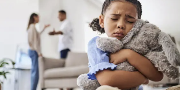 아이의 실수 앞에서 부모의 마음 다루기: 즉각 반응 vs 숙고 반응