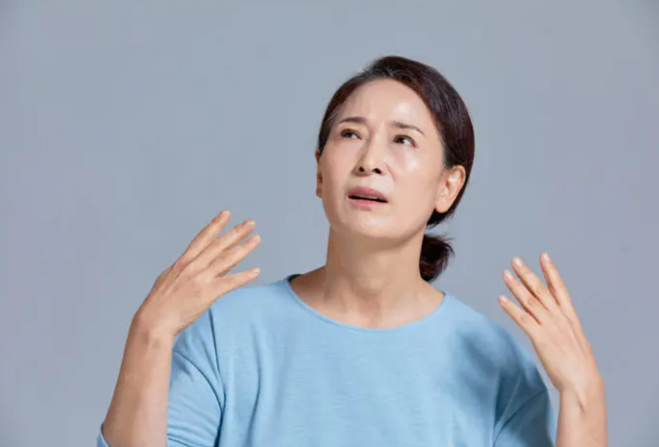 갱년기 여성 관련 사진