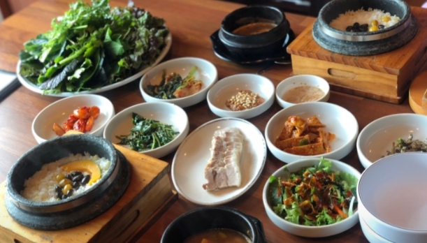 tvn 핸썸가이즈 30회, 평창동 북악산 맛집, 점메추 쌈밥정식·흑염소전골 위치·후기