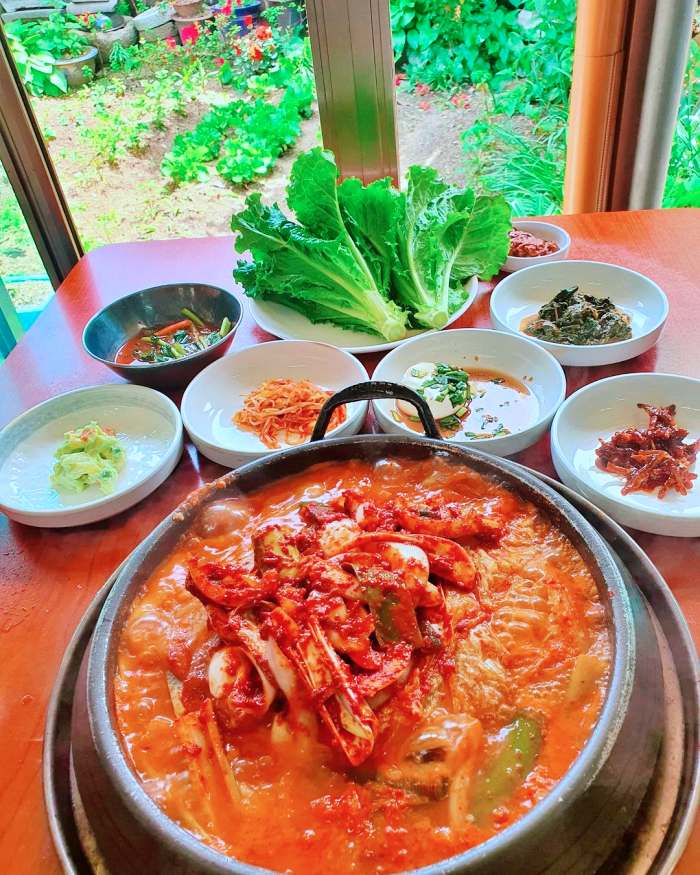 토요일은 밥이좋아 토밥좋아 대전 묵은지 고등어 조림 맛집