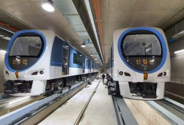 서울 신림석 운행재개